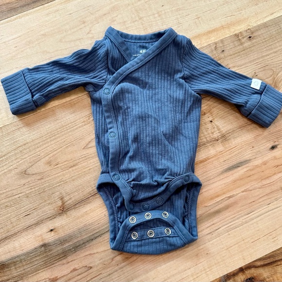 NEW H&M Blue Adjustable Ribbed Set - Picture 2 of 4